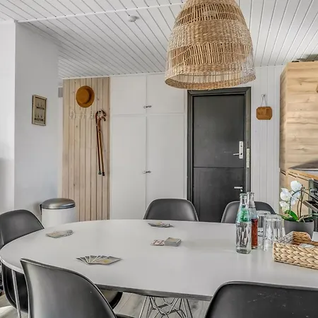 Alrike - 200m From The Sea By Interhome Vakantiehuis
